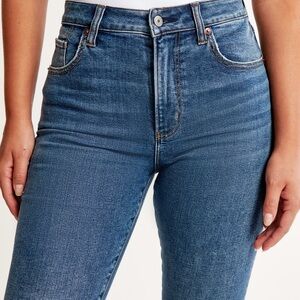 Abercrombie and Fitch Super Skinny High Rise Ankle Curve Love
